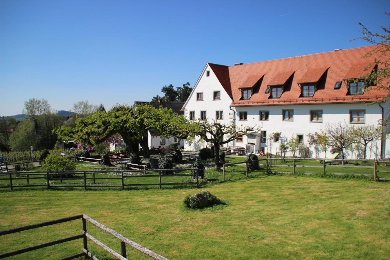 Hotel Montfort-Schloessle Линдау Екстериор снимка