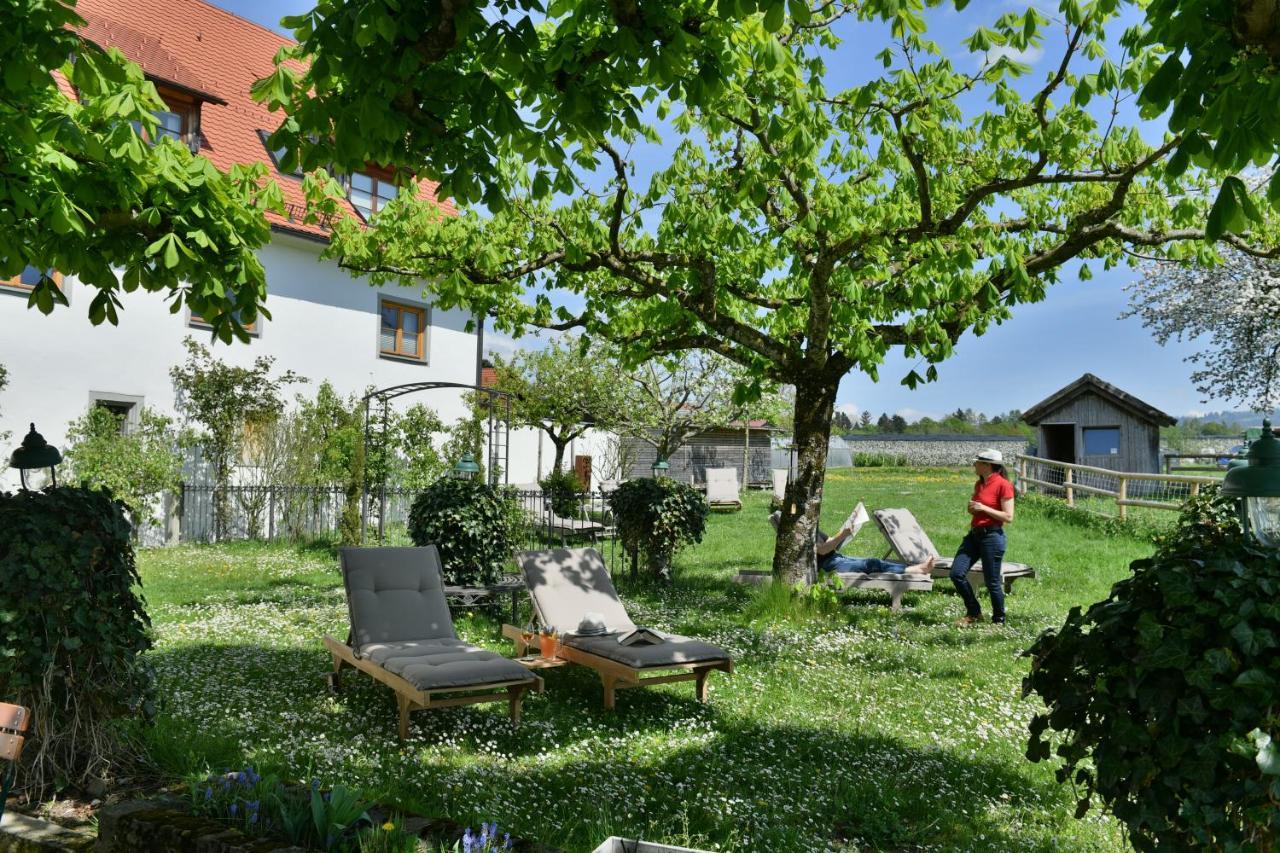 Hotel Montfort-Schloessle Линдау Екстериор снимка