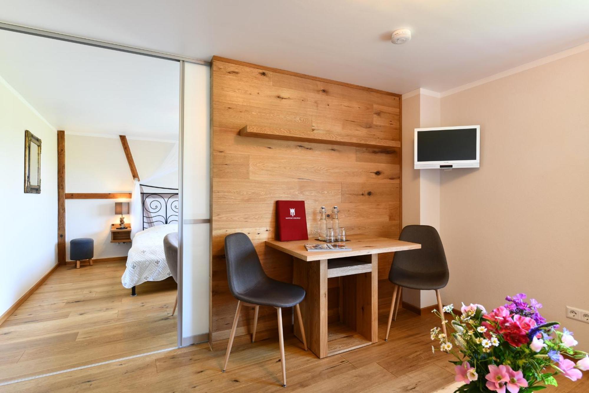 Hotel Montfort-Schloessle Линдау Екстериор снимка