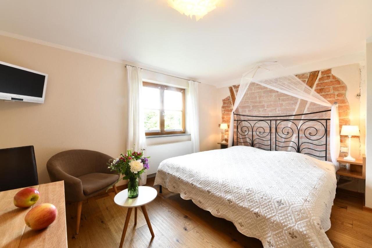 Hotel Montfort-Schloessle Линдау Екстериор снимка