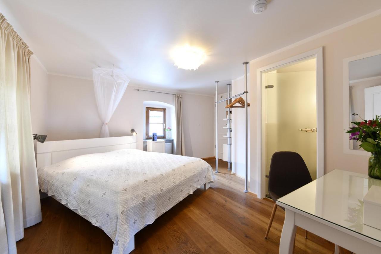 Hotel Montfort-Schloessle Линдау Екстериор снимка